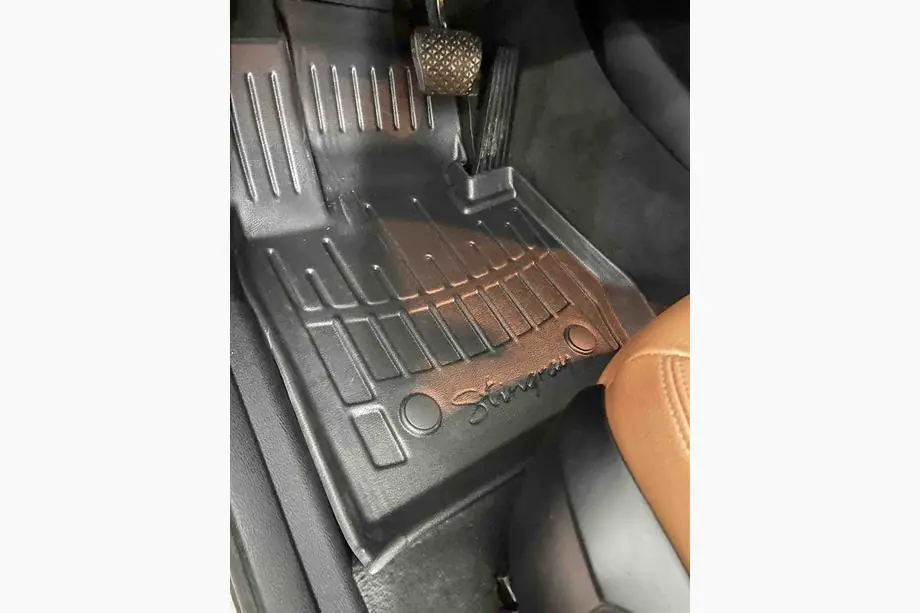 BMW X3 F25 2011–2018 Gumové autokoberce Stingray 3D (5 ks, polyuretan) Image