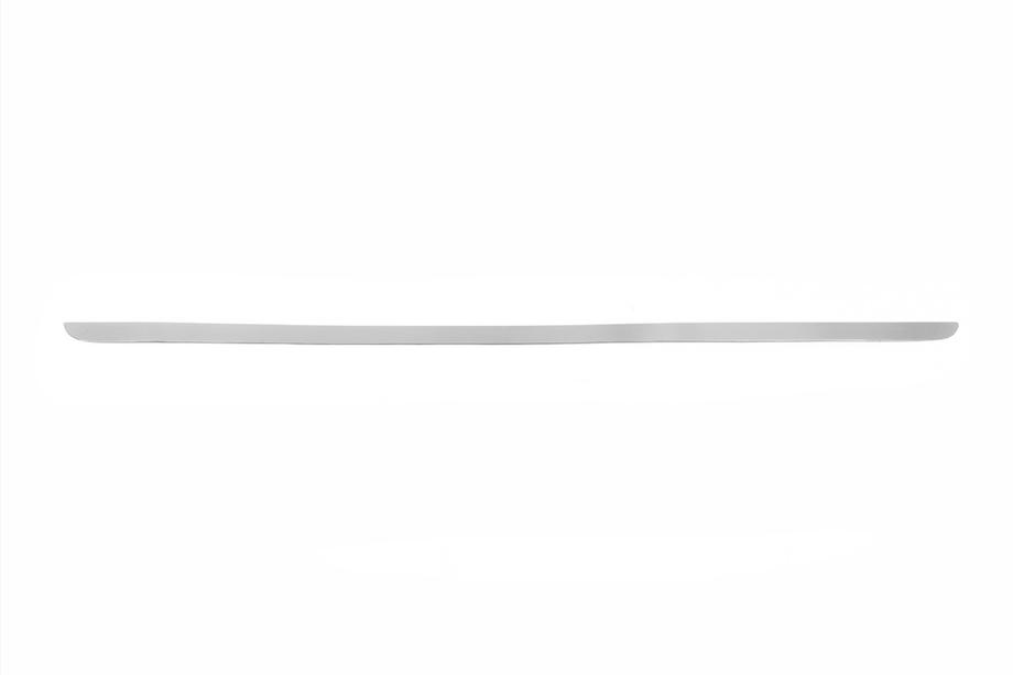 Univerzální ochranná lišta na hranu víka kufru (nerezová ocel) 120 cm nahoře, 113 cm dole, výška 20 mm Fotografie 2