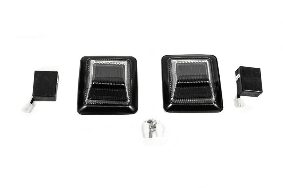 Mercedes G-Class W463 1990–2018 Opakovače směrovek Black Design (2 ks) Image