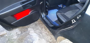 Kia Ceed 2007–2012 Nerezové kryty prahů OmsaLine (4 ks) fotografie 7