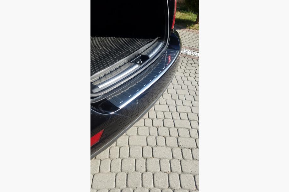 Mercedes ML W164 2005–2011 Nerezové lišty na zadní nárazník OmsaLine (nerez) Fotografie 6